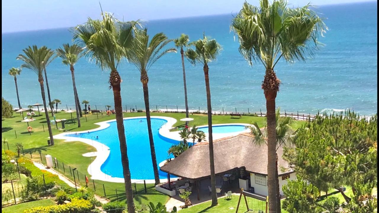 Mi Capricho 170 Beachfront Apartment Sitio de Calahonda Екстер'єр фото