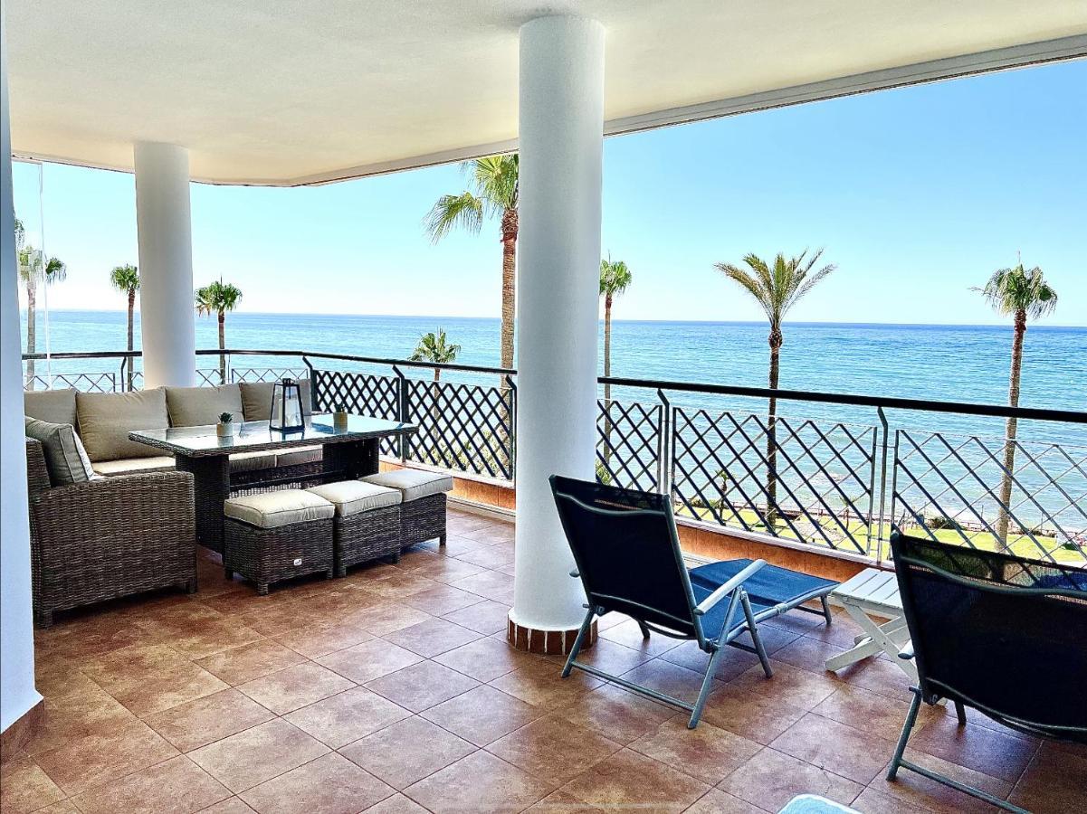 Mi Capricho 170 Beachfront Apartment Sitio de Calahonda Екстер'єр фото
