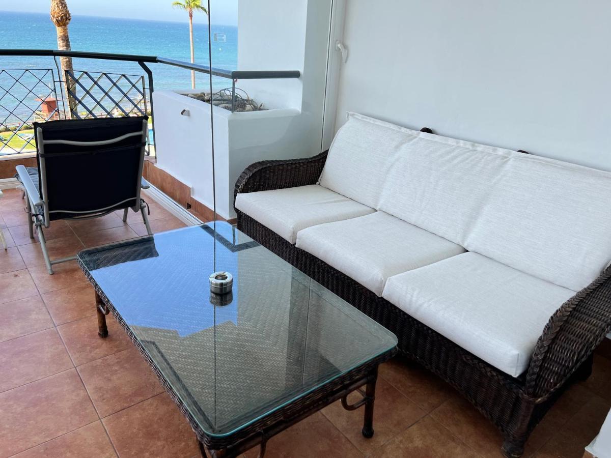 Mi Capricho 170 Beachfront Apartment Sitio de Calahonda Екстер'єр фото