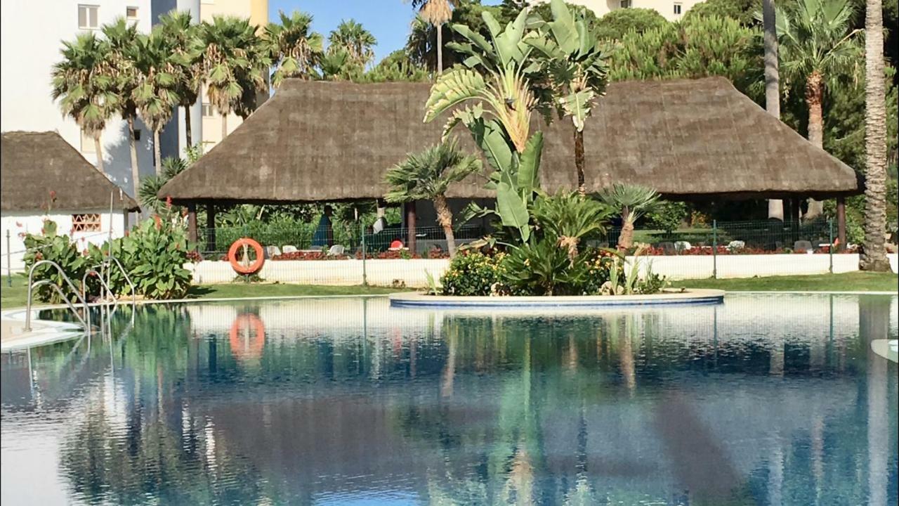 Mi Capricho 170 Beachfront Apartment Sitio de Calahonda Екстер'єр фото