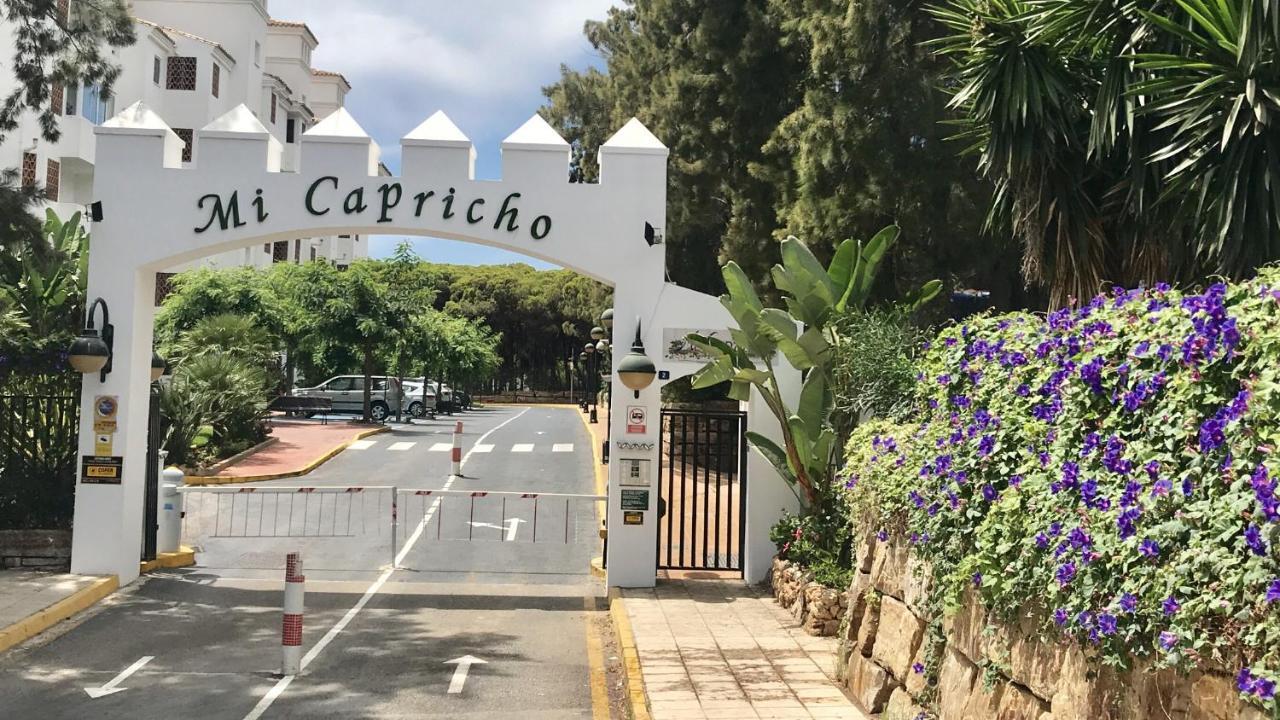 Mi Capricho 170 Beachfront Apartment Sitio de Calahonda Екстер'єр фото